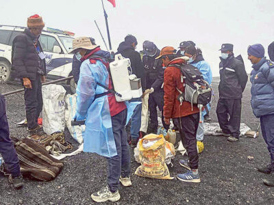 चिनियाँ बजारमा नेपालीमाथि दुर्व्यवहार